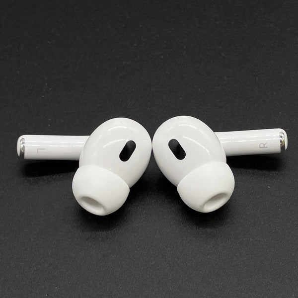Apple 【中古】MagSafe充電ケース(USB-C)付きAirPods Pro(第2
