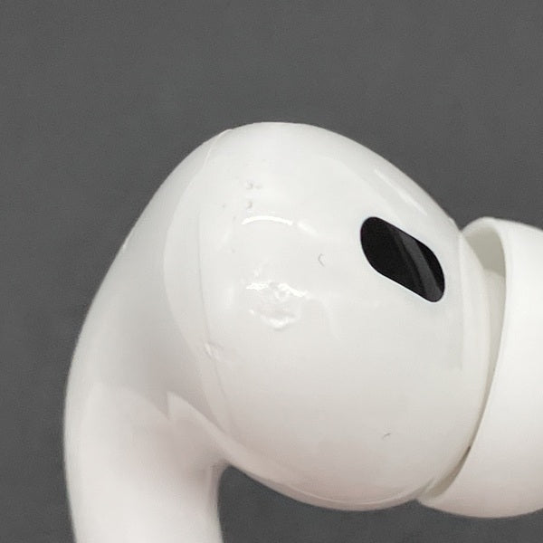 【中古】MagSafe充電ケース(USB-C)付きAirPods Pro(第2世代) MTJV3JA【秋葉原】