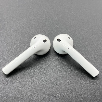 【中古】AirPods with Charging Case MV7N2J/A【秋葉原】