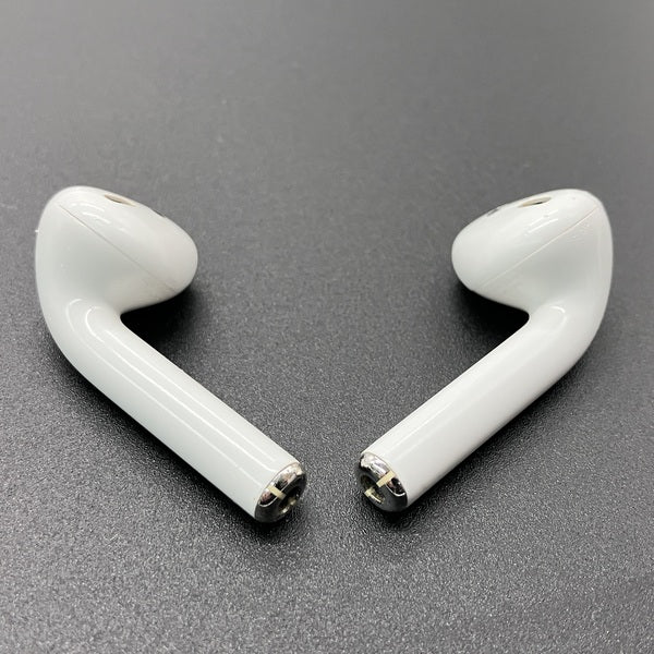 【中古】AirPods with Charging Case MV7N2J/A【秋葉原】
