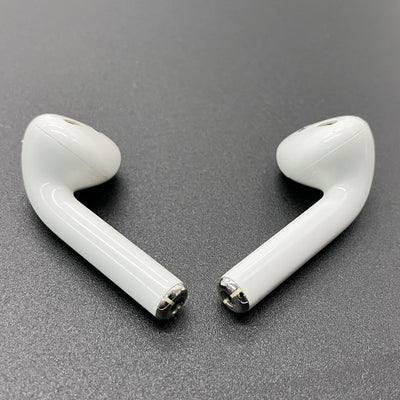 【中古】AirPods with Charging Case MV7N2J/A【秋葉原】