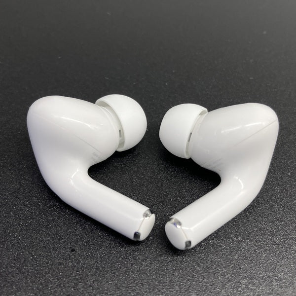 【中古】MagSafe充電ケース(USB-C)付きAirPods Pro(第2世代) MTJV3JA【秋葉原】