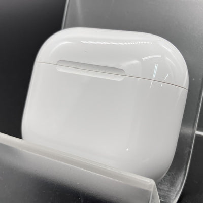 【中古】AirPods 4 MXP93J/A（アクティブノイズキャンセリング搭載）【仙台】