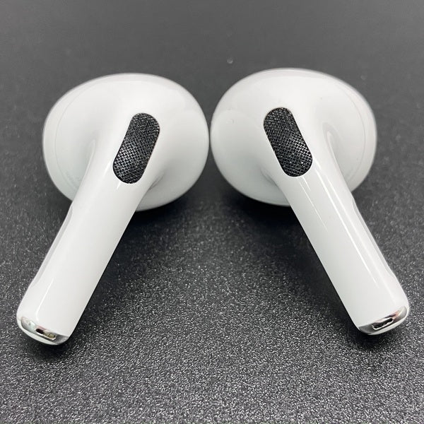 【中古】MagSafe充電ケース(USB-C)付きAirPods Pro(第2世代) MTJV3JA【秋葉原】