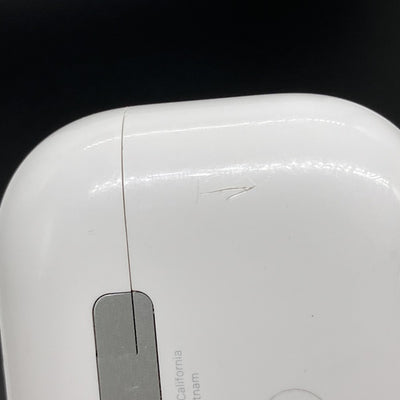 【中古】AirPods Pro (第2世代) 充電ケース (Lightning)【秋葉原】