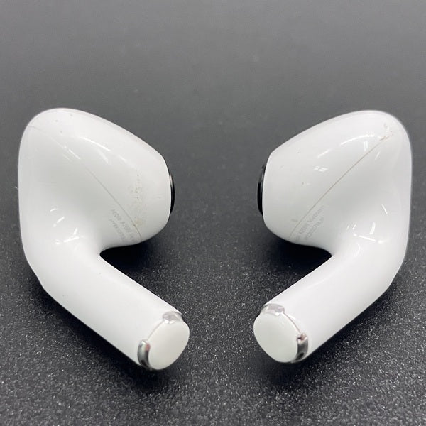 【中古】AirPods Pro (第2世代) MQD83J/A【秋葉原】
