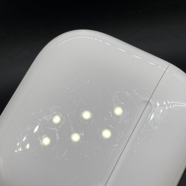 【中古】AirPods 4 （ANC）ワイヤレス充電ケース【秋葉原】