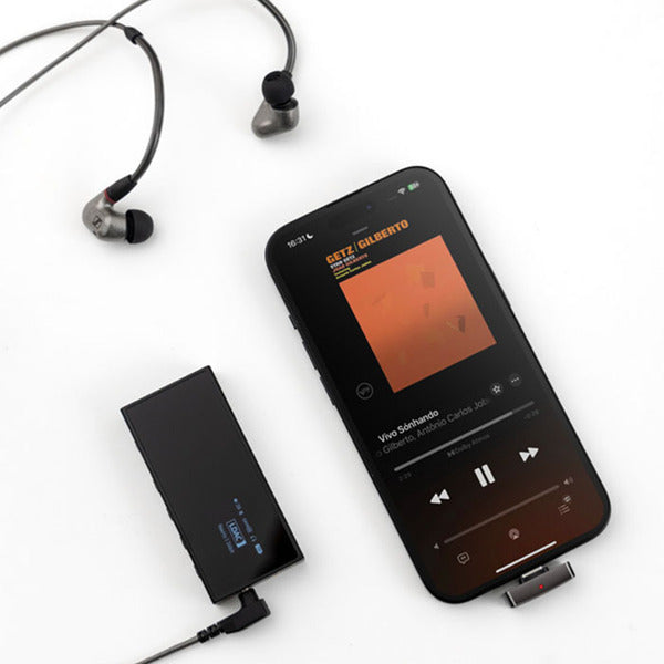 Questyle QCC Dongle Pro 美品⭐付属品完備⭐即日発送可 Questyle QCC Dongle Pro オーディオトランスミッター