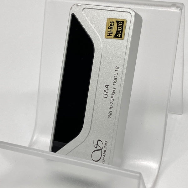 【中古】UA4 シルバー【秋葉原】