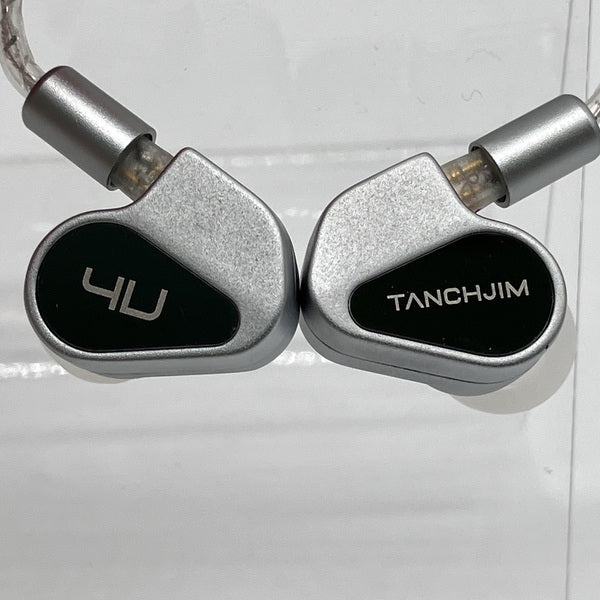 【中古】4U【秋葉原】