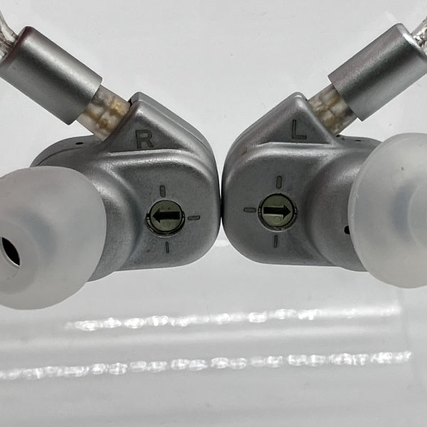 【中古】4U【秋葉原】