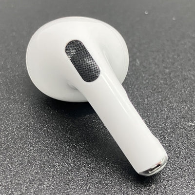 【中古】AirPods Pro (R側) (第2世代)(Lightning)【秋葉原】