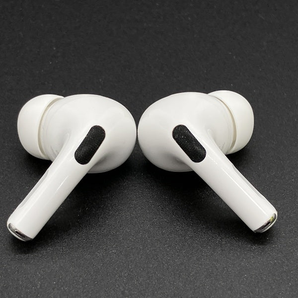 【中古】MagSafe充電ケース(USB-C)付きAirPods Pro(第2世代) MTJV3JA【秋葉原】