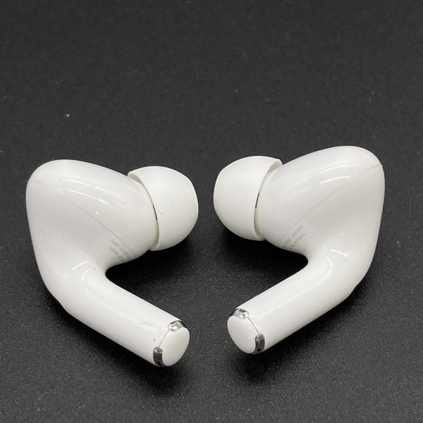 【中古】MagSafe充電ケース(USB-C)付きAirPods Pro(第2世代) MTJV3JA【秋葉原】