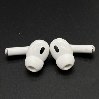 【中古】MagSafe充電ケース(USB-C)付きAirPods Pro(第2世代) MTJV3JA【秋葉原】