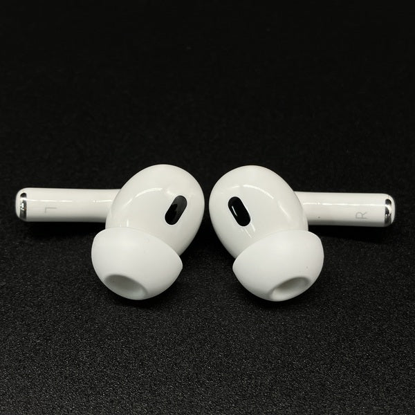 【中古】AirPods Pro (第2世代) MQD83J/A【秋葉原】