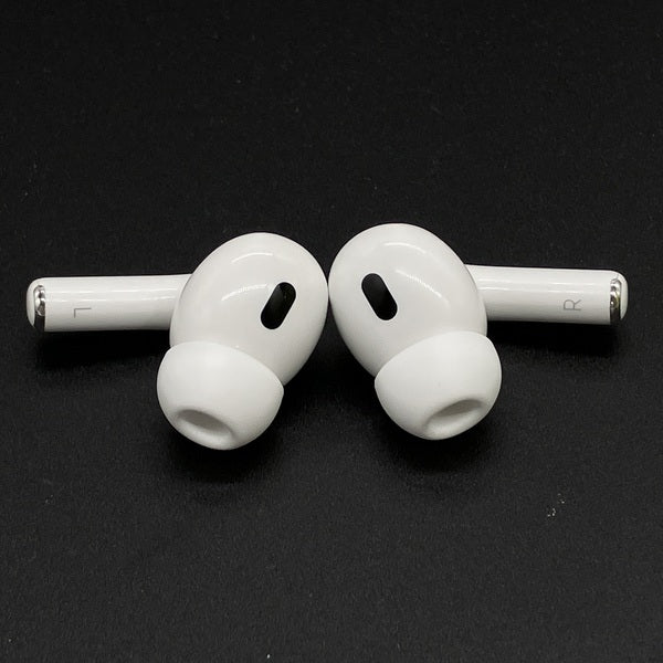 【中古】MagSafe充電ケース(USB-C)付きAirPods Pro(第2世代) MTJV3JA【秋葉原】