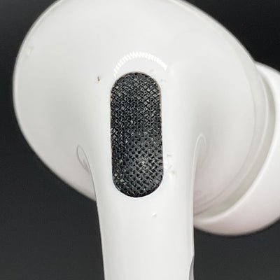 【中古】MagSafe充電ケース(USB-C)付きAirPods Pro(第2世代) MTJV3JA【秋葉原】
