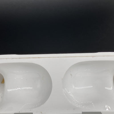 【中古】MagSafe充電ケース(USB-C)付きAirPods Pro(第2世代) MTJV3JA【秋葉原】