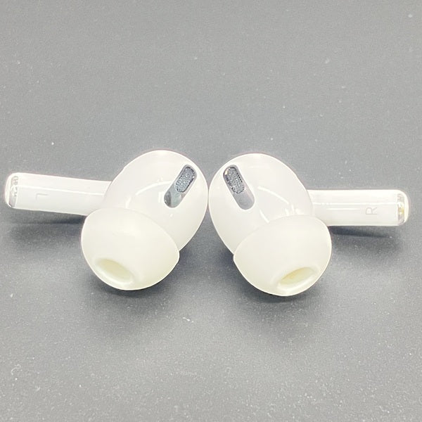 【中古】Apple AirPods Pro MLWK3J/A  (2021/Magsafe)【秋葉原】