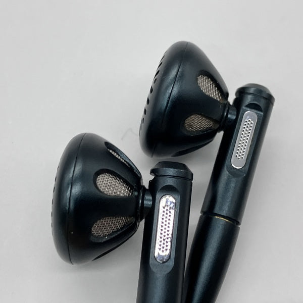 【中古】FF5 Black 【FIO-IEM-FF5-B】【日本橋】
