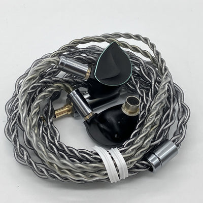 【中古】Winter ブラック (3.5mmプラグ)【秋葉原】