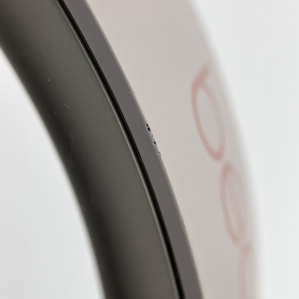 【中古】Beats Solo Pro グレイ 【MRJ82FE/A】【秋葉原】