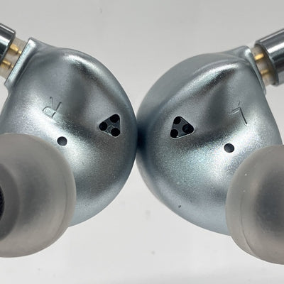 【中古】Winter シルバー (4.4mmプラグ)【秋葉原】