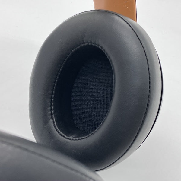 【中古】Beats Studio3 Wirelessヘッドフォン ミッドナイトブラック 【MTQW2PA/A】【秋葉原】