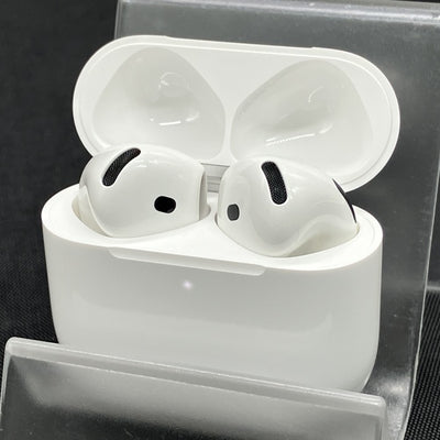 【中古】AirPods 4 MXP63J/A【秋葉原】