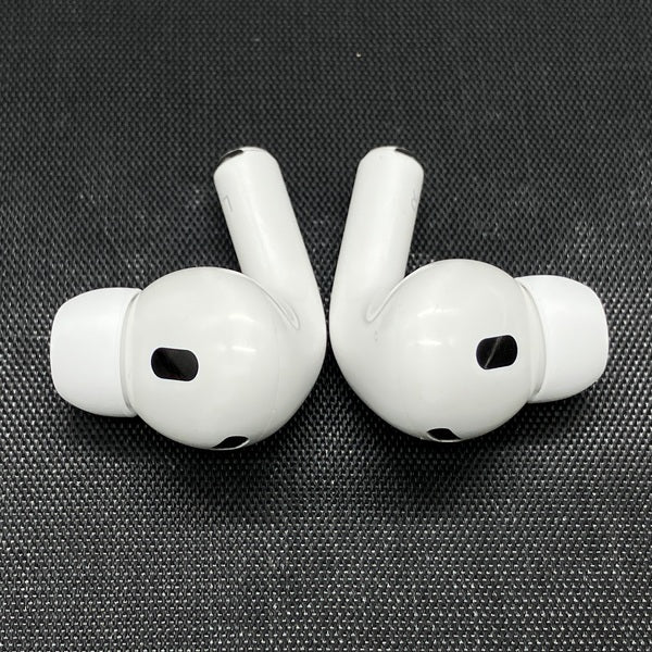 【中古】MagSafe充電ケース(USB-C)付きAirPods Pro(第2世代) MTJV3JA【秋葉原】