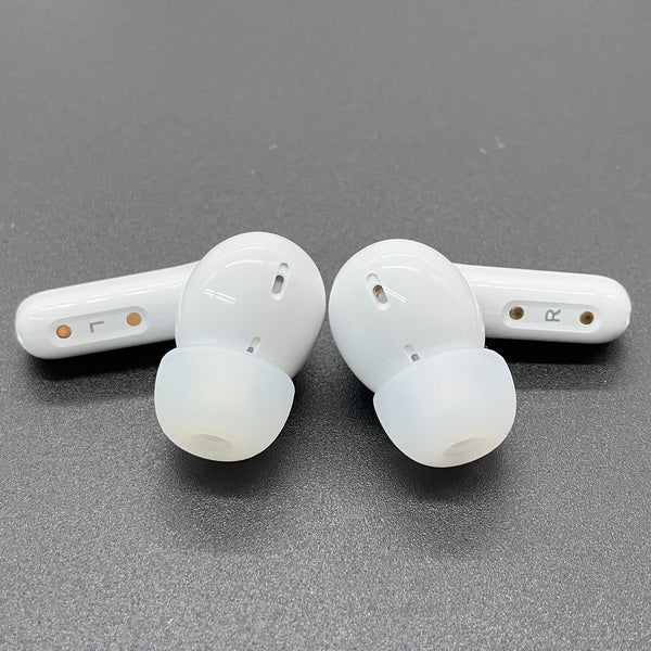 EarFun 【中古】Air Pro 4 - Glossy White【秋葉原】 – e☆イヤホン