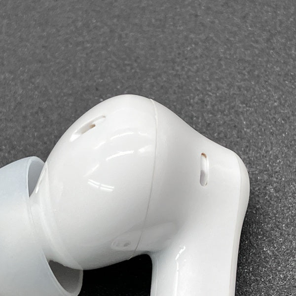 【中古】Air Pro 4 - Glossy White【秋葉原】