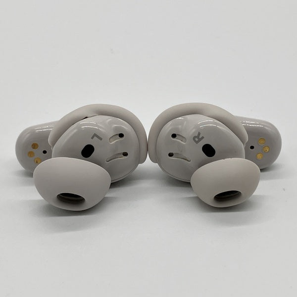 【中古】QuietComfort Ultra Earbuds White Smoke【秋葉原】