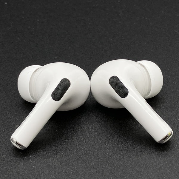 【中古】MagSafe充電ケース(USB-C)付きAirPods Pro(第2世代) MTJV3JA【秋葉原】