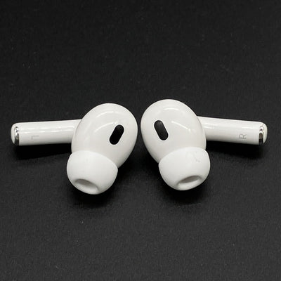 【中古】MagSafe充電ケース(USB-C)付きAirPods Pro(第2世代) MTJV3JA【秋葉原】
