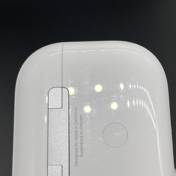 【中古】MagSafe充電ケース(USB-C)付きAirPods Pro(第2世代) MTJV3JA【秋葉原】
