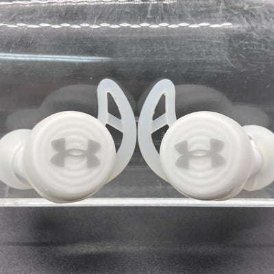 【中古】UA TRUE WIRELESS STREAK ホワイト【UAJBLSTREAKWHT】【秋葉原】