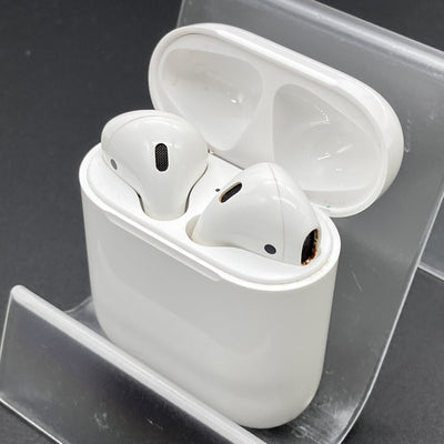 【中古】AirPods MMEF2JA【秋葉原】