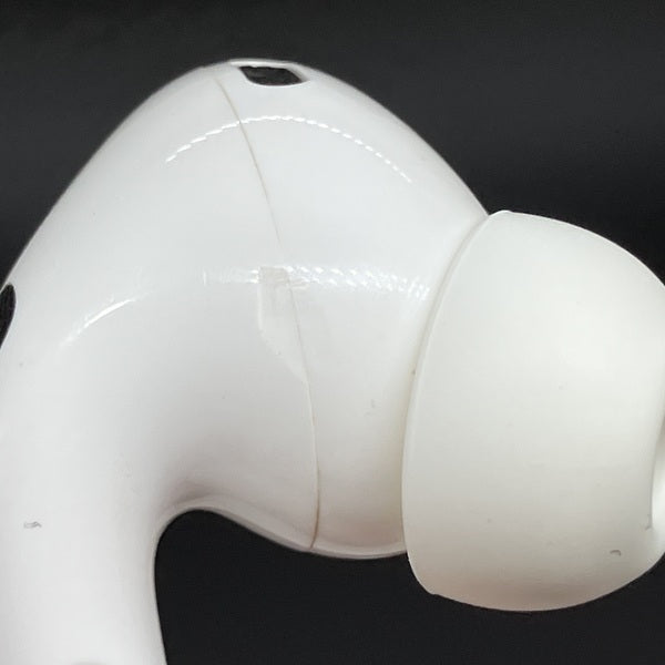 【中古】AirPods Pro (第2世代) MQD83J/A【秋葉原】