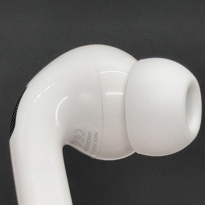 【中古】MagSafe充電ケース(USB-C)付きAirPods Pro(第2世代) MTJV3JA【秋葉原】