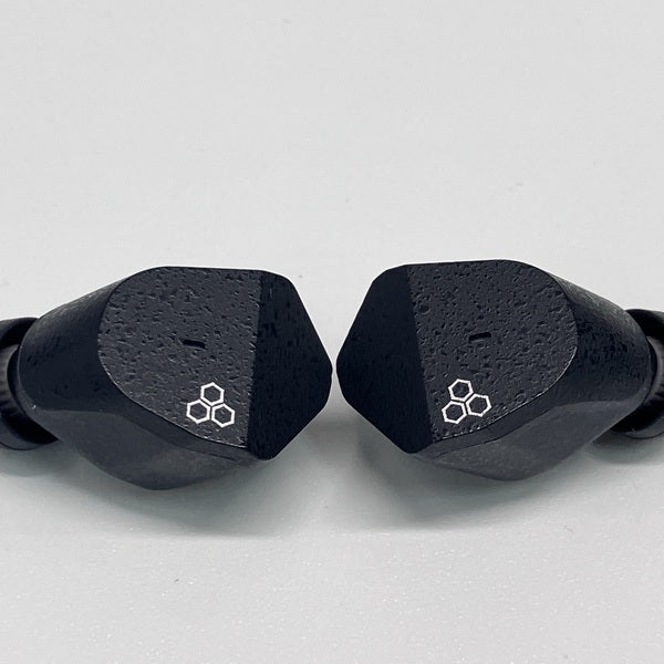 【中古】ZE3000 ブラック 【FI-ZE3DPLTW-BLACK】【日本橋】