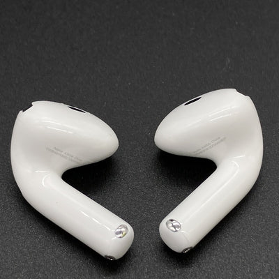 【中古】AirPods 4 MXP93J/A（アクティブノイズキャンセリング搭載）【秋葉原】