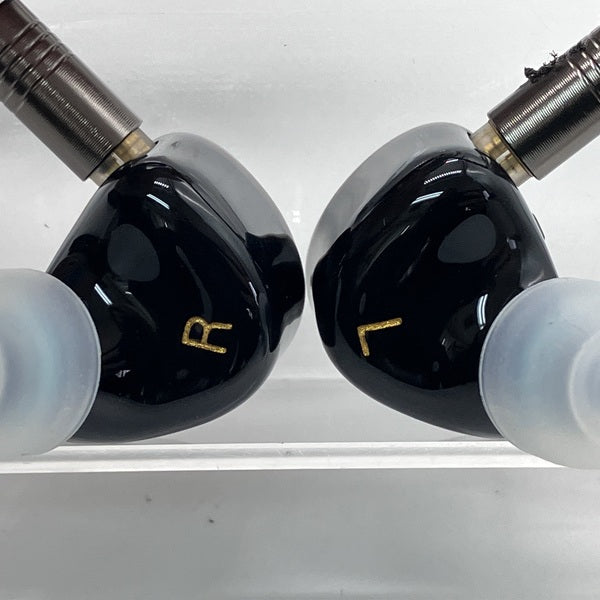 有線イヤホンMYER-AUDIO CKLVX CK2V MYER-AUDIO CKLVX CK2V」 1DD+4BA+2マイクロ平面の7ドライバー構成