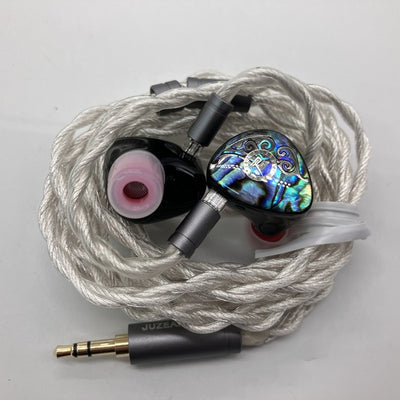 【中古】Butterfly 61T【秋葉原】