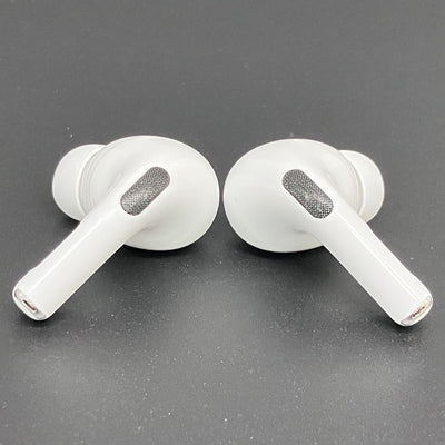 【中古】MagSafe充電ケース(USB-C)付きAirPods Pro(第2世代) MTJV3JA【秋葉原】