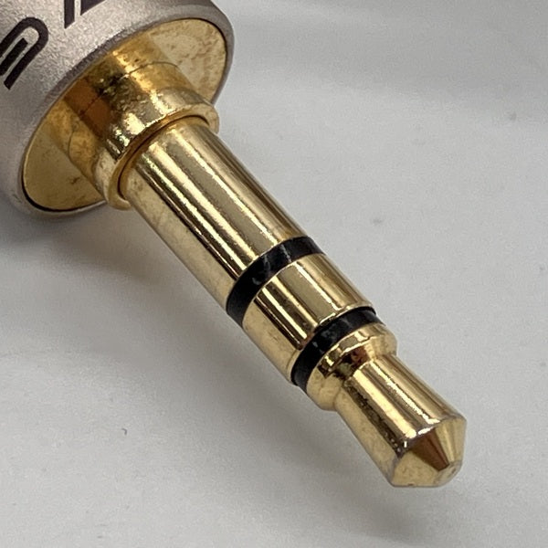 【中古】Que【仙台】