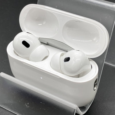 【中古】MagSafe充電ケース(USB-C)付きAirPods Pro(第2世代) MTJV3JA【日本橋】