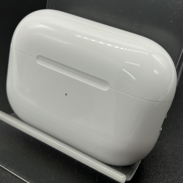 【中古】MagSafe充電ケース(USB-C)付きAirPods Pro(第2世代) MTJV3JA（海外モデル）【秋葉原】