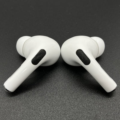 【中古】MagSafe充電ケース(USB-C)付きAirPods Pro(第2世代) MTJV3JA（海外モデル）【秋葉原】